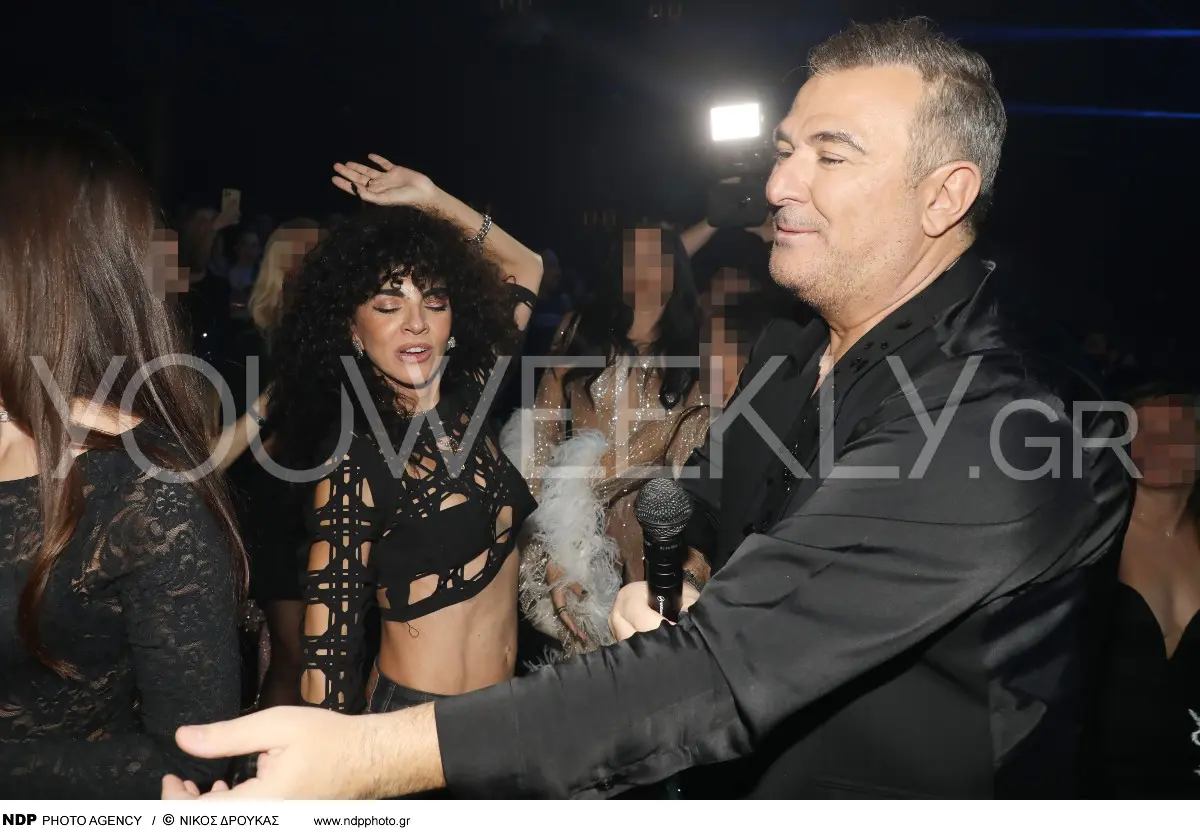 Η Μαρία Σολωμού και ο Αντώνης Ρέμος στα μπουζούκια