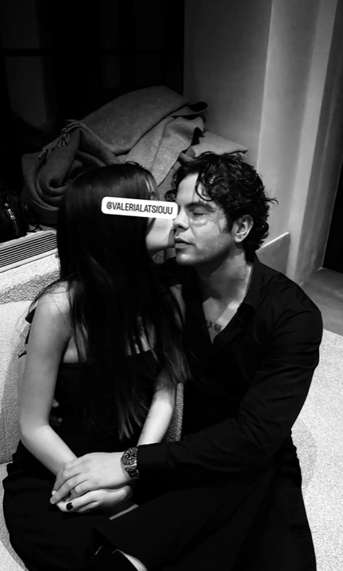 Ο Άγγελος Λάτσιος με την αδελφή του στο Instagram.