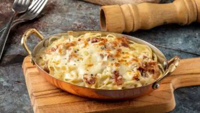 Η Καρμπονάρα φούρνου του Γιώργου Τσούλη