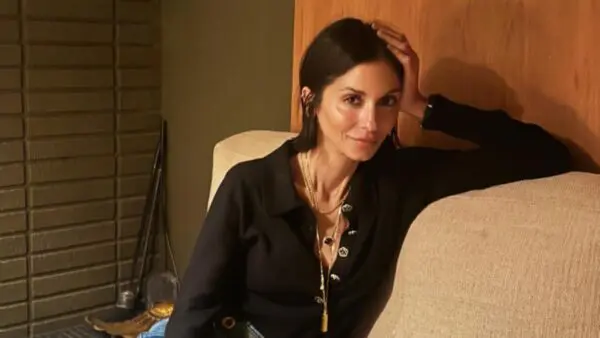 Η Σοφία Καρβέλλα στο Instagram.