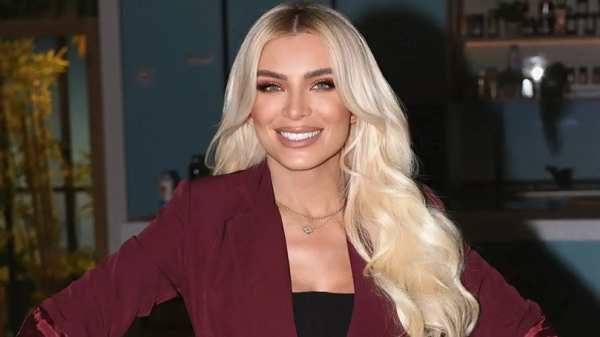 H Κατερίνα Καινούργιου στο πλατό