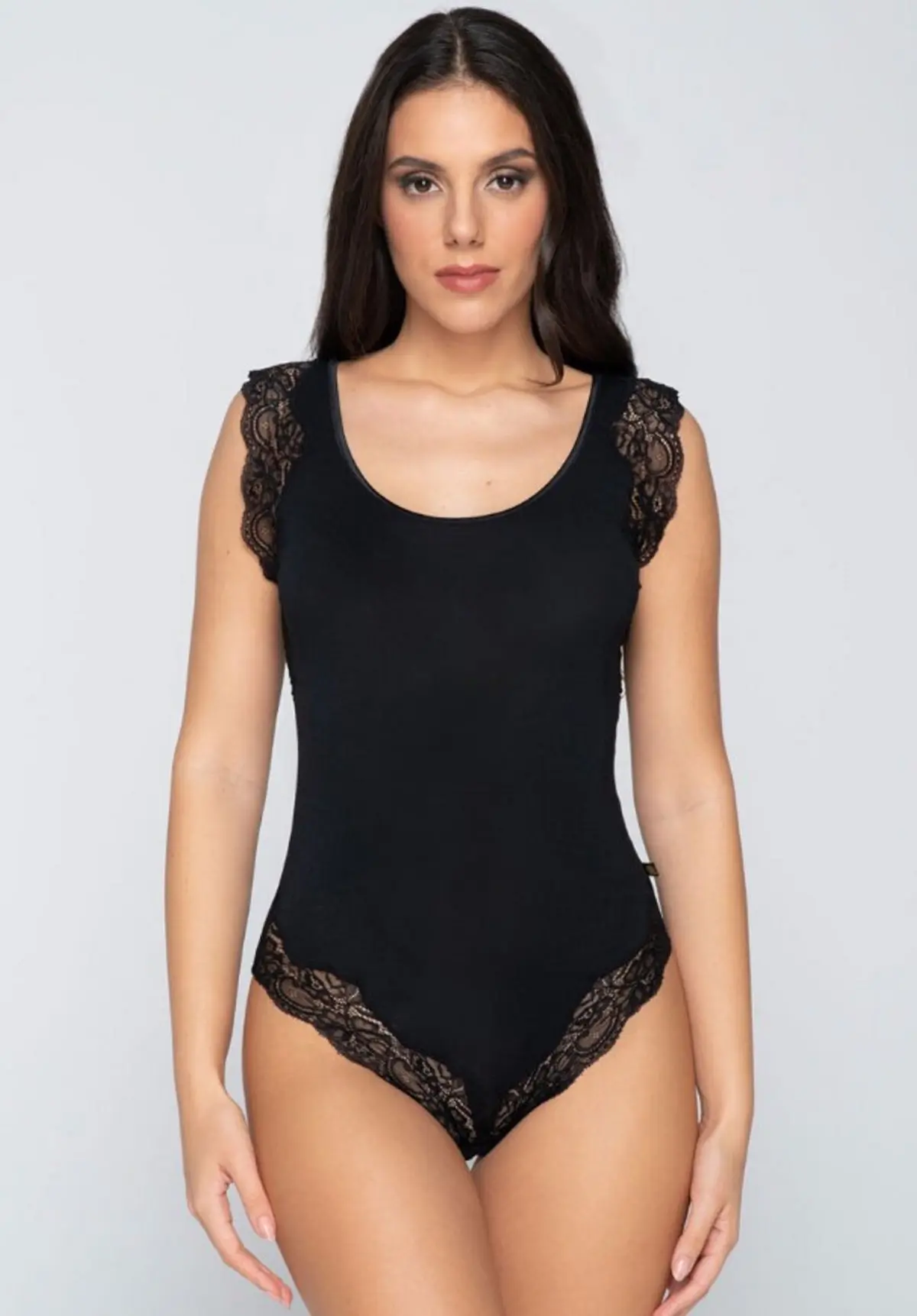 κορμάκι μαύρο με δαντέλα luna