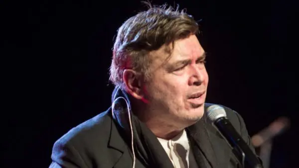 Μανώλης Λιδάκης