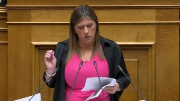 Ζωή Κωνσταντοπούλου