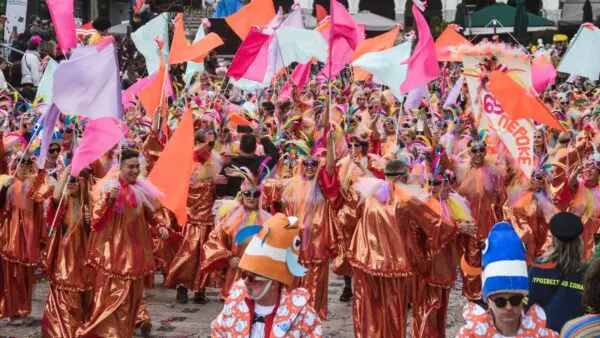 Μασκαράδες στο καρναβάλι της Πάτρας