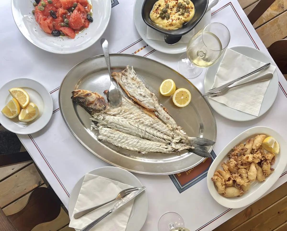 Μπούνος-Ψαροσαβούρας Ναύπλιο