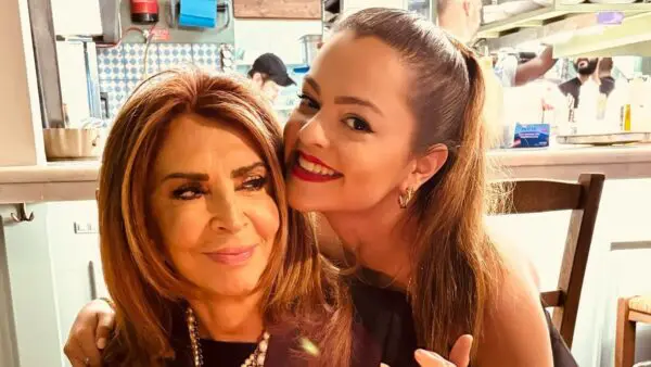 Μιμή Ντενίση - Μαριτίνα Ντενίση