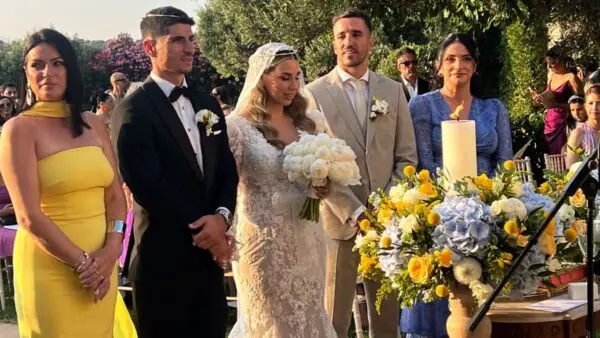 Γάμος Πέτρος Μάνταλος