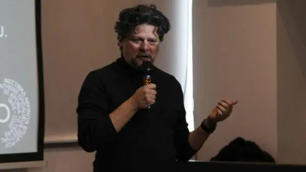 Λευτέρης Χαρίτος