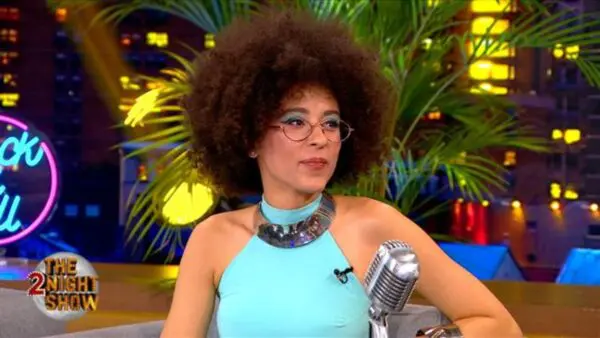 Η Λήδα Φόστερ στο The 2night Show