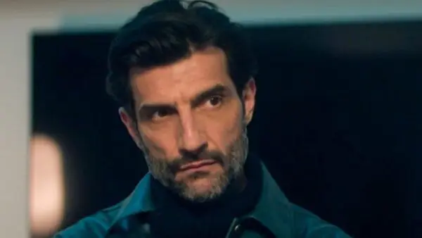 Παιχνίδια εκδίκησης Άγης