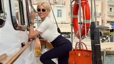 H Αλεξάνδρα Παναγιώταρου σε σκάφος