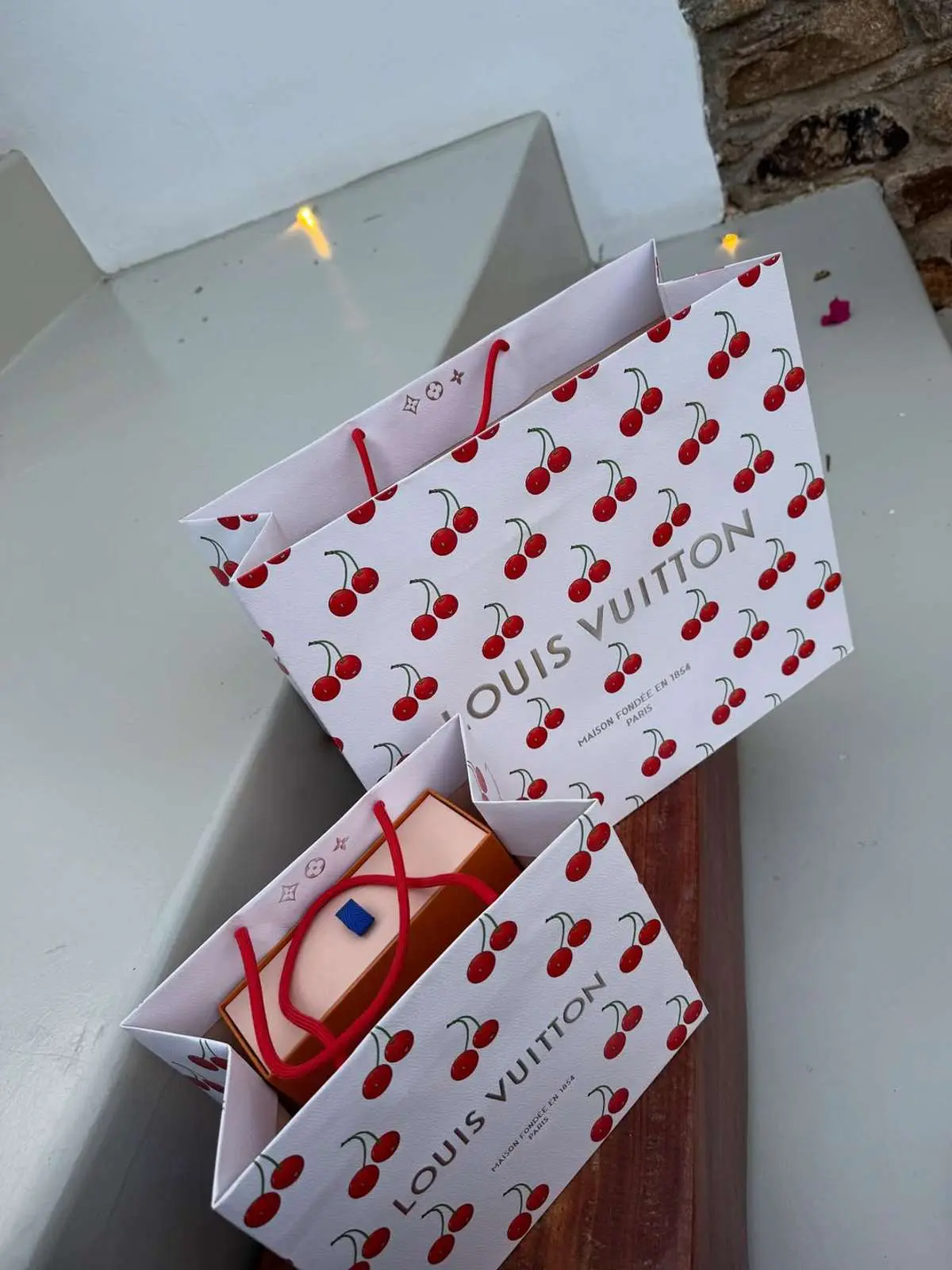 louis vuitton shopping