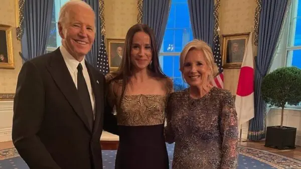 Ο Τζο Μπάιντεν με τη σύζυγό του και την κόρη του
