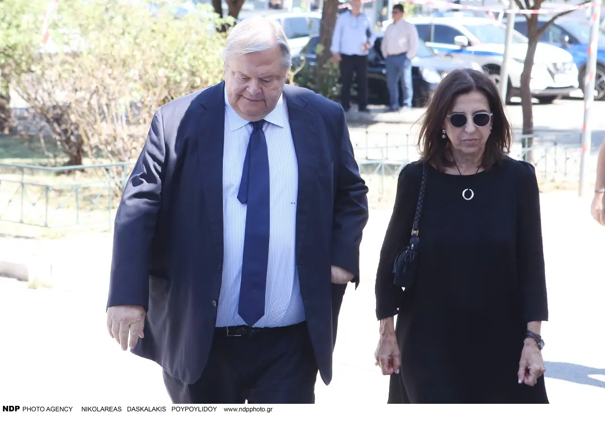 O Ευάγγελος Βενιζέλος με τη σύζυγό του, Βασιλική Μπακατσέλου
