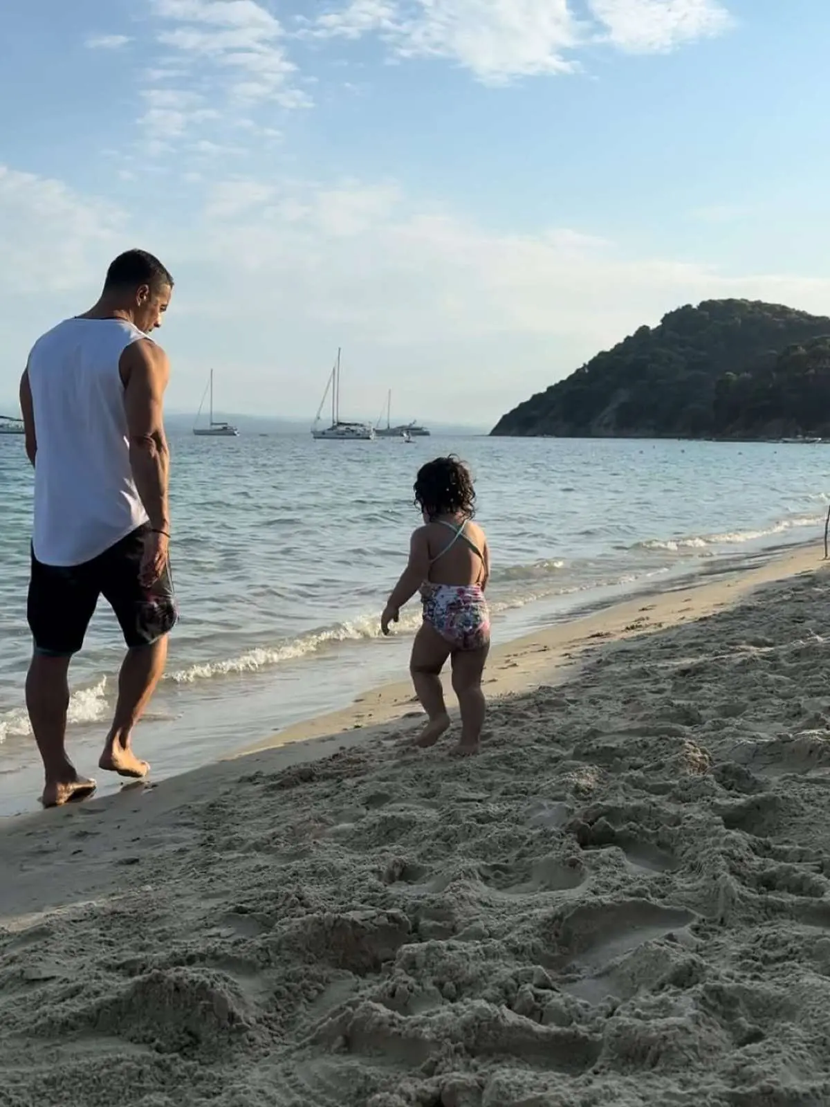 Ο Γιώργος Αγγελόπουλοε με την κόρη του