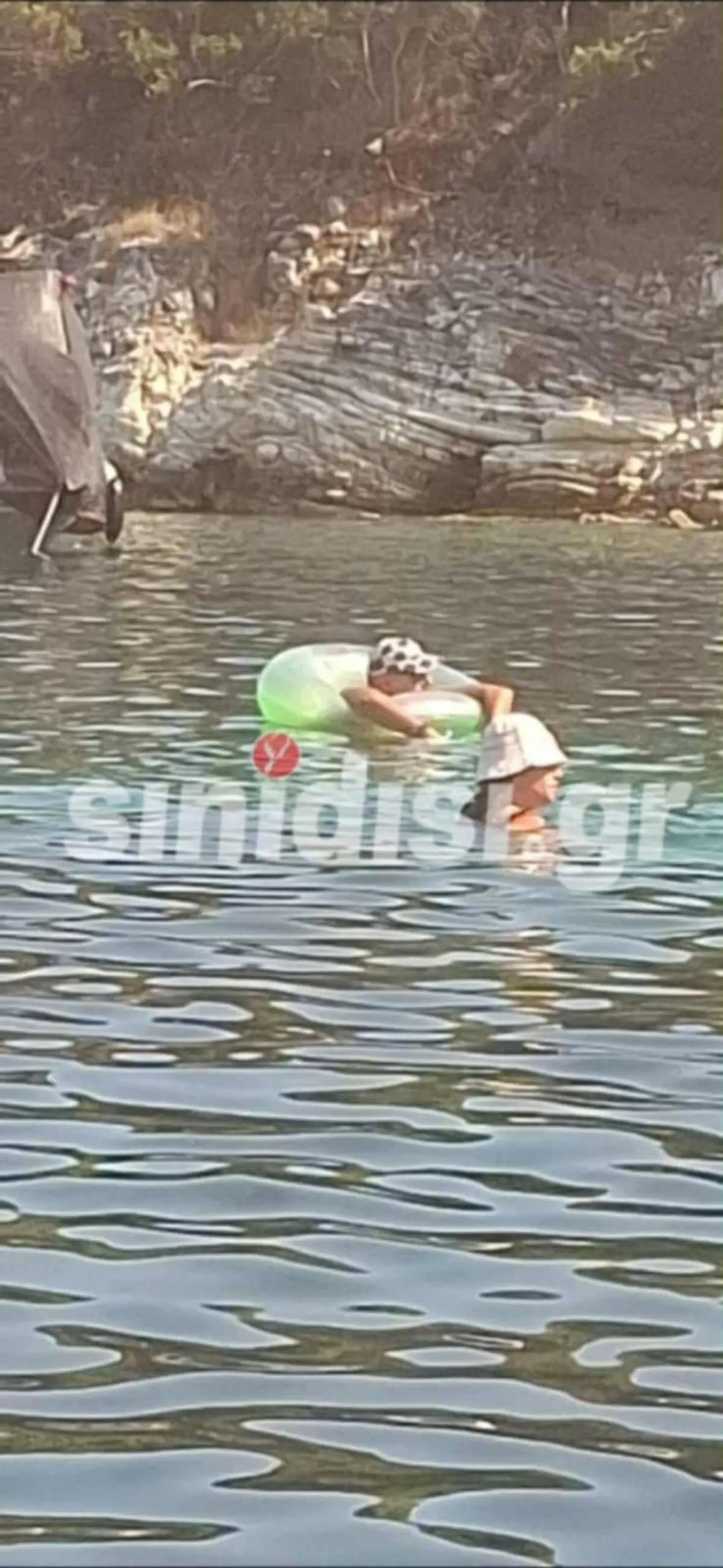 Ο Γιώργος Λιάγκας και η Μαρία Αντωνά στο Μεγανήσι