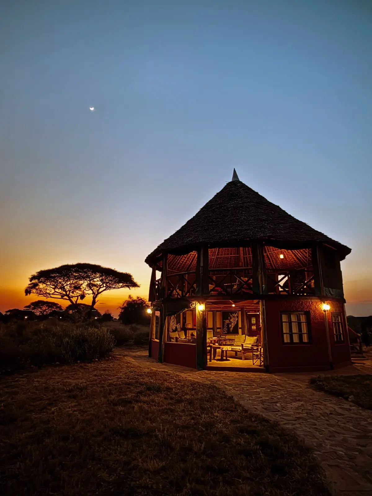 Οικονομάκου - Τσερέλα: Συνεχίζουν τις διακοπές τους στην Αφρική – Οι πόζες με μαγιό σε εντυπωσιακή πισίνα