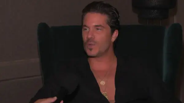 Νίκος Οικονομόπουλος