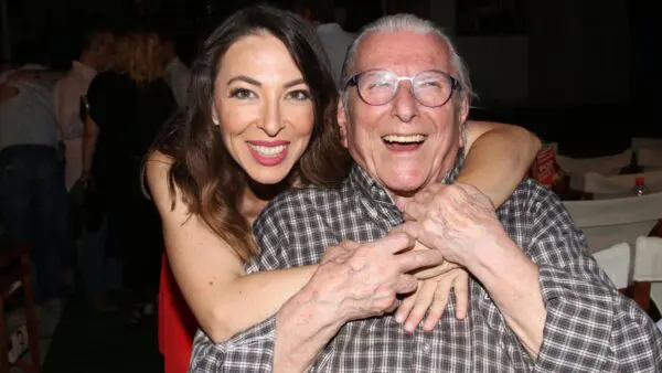 Η Αλίκη Κατσαβού μαζί με τον Κώστα Βουτσά