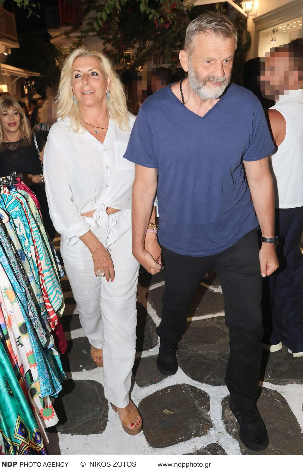 Η Ιζαμπέλα Αρβανίτη και ο Απόστολος Γκλέτσος χέρι χέρι