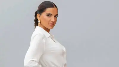 H Σταματίνα Τσιμτσιλή με μπότες