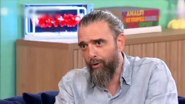 Ο Σωτήρης Τσαφούλιας στην εκπομπή Στούντιο 4