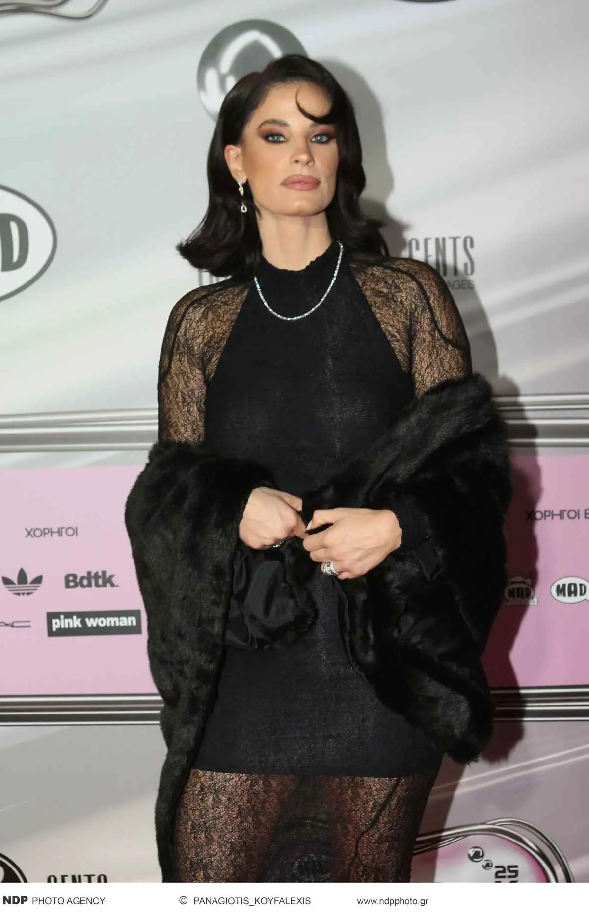 Λαμπερές εμφανίσεις στο MadWalk 2025 – Οι celebrities που έκλεψαν την παράσταση στα παρασκήνια