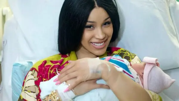 Η Cardi B στο Instagram