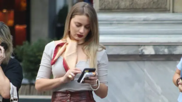 Η Ντόρα Μακρυγιάννη