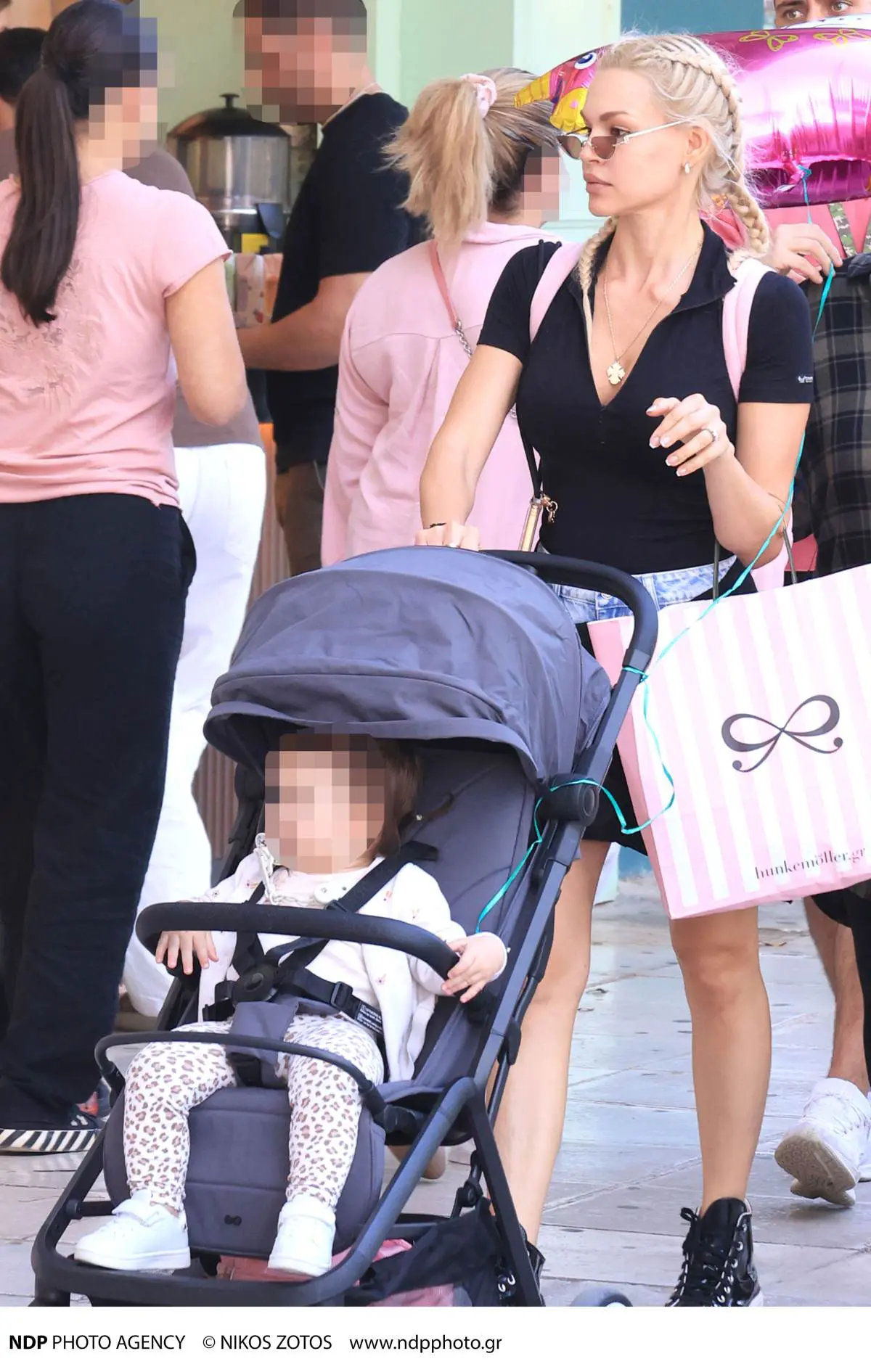 Η Βίκυ Κάβουρα στην Αθήνα