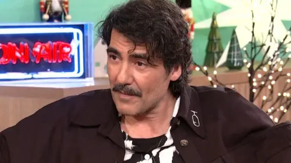 Αντώνης Καρυστινός