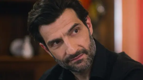 Άγης - Παιχνίδια Εκδίκησης