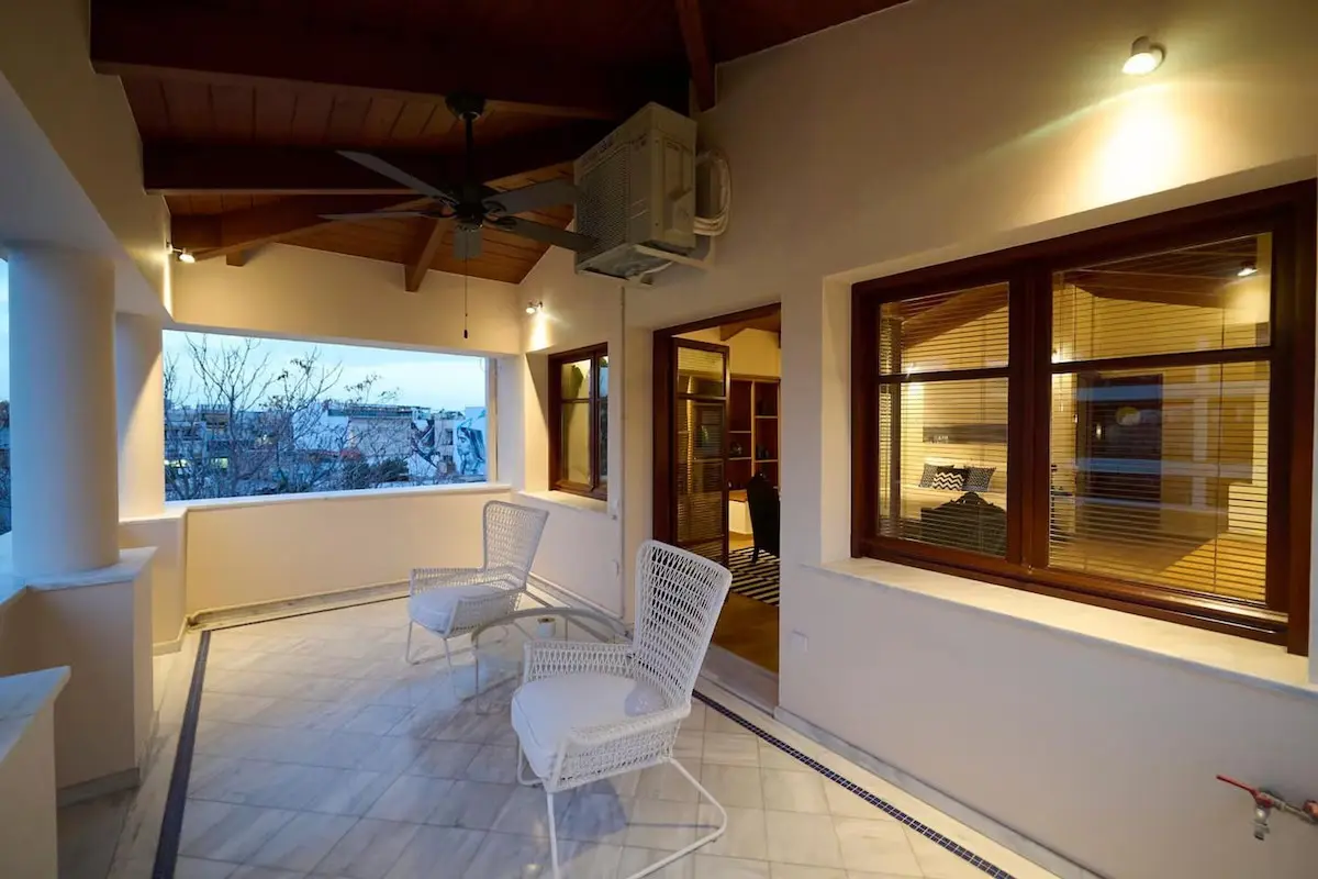 Γαλάνη Μπαλκόνι