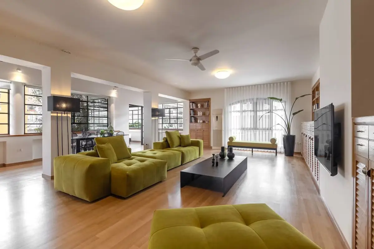 Γαλάνη Σαλόνι