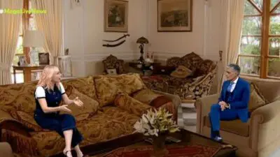 Η Σμαράγδα Καρύδη και ο Νίκος Ευαγγελάτος στο σπίτι της Ντάλιας