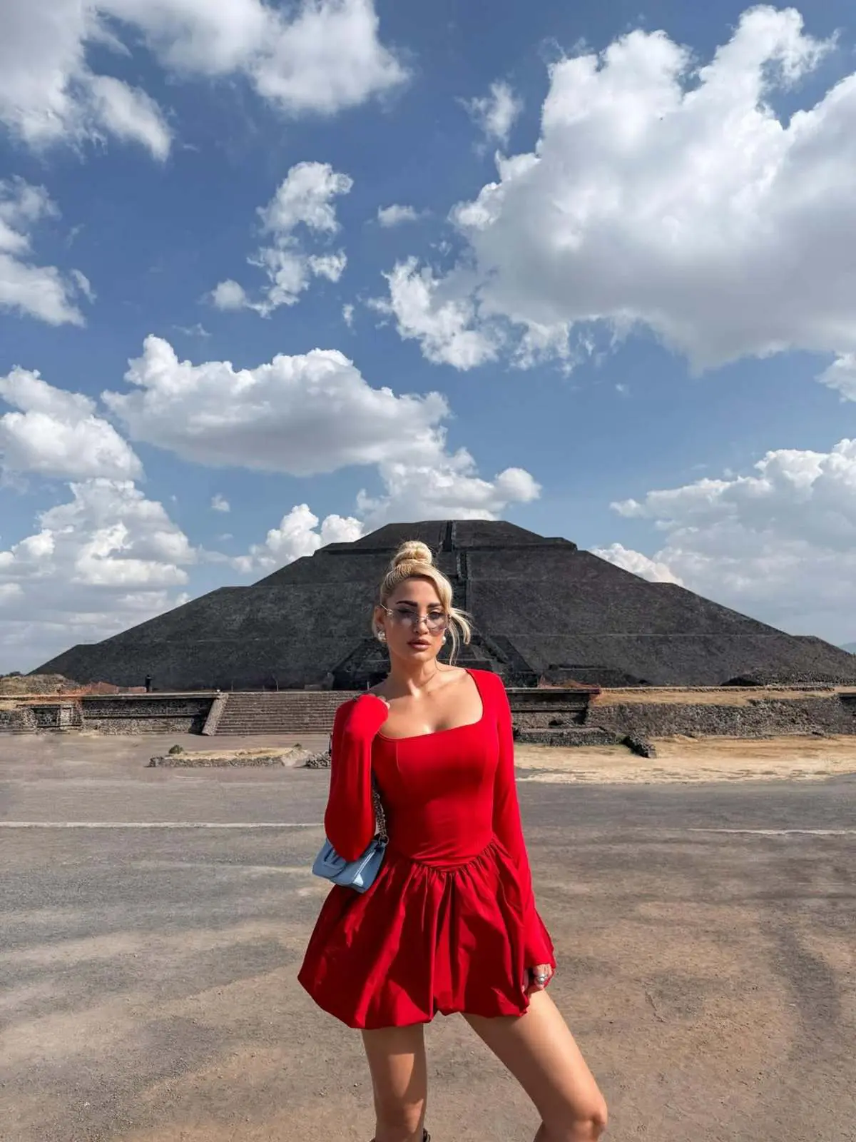 Ιωάννα Τούνη φόρεμα