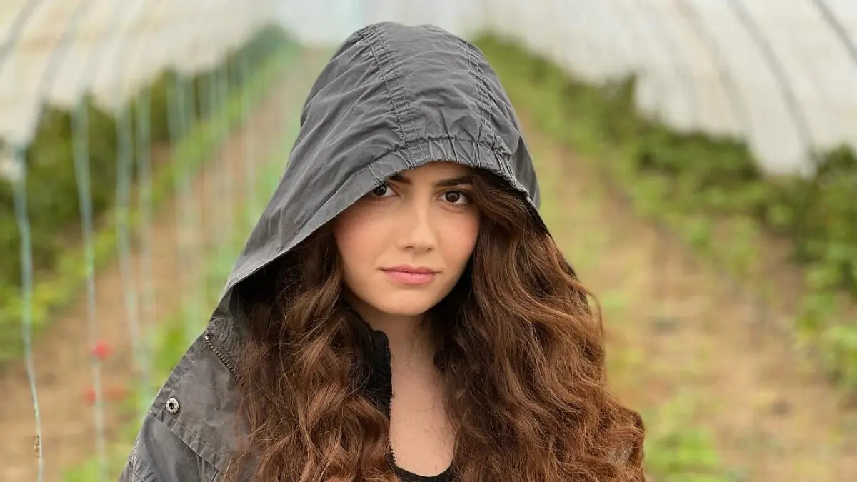 Στέφανη Χαραλάμπους