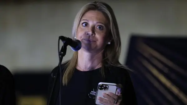 Μαρία Καρυστιανού