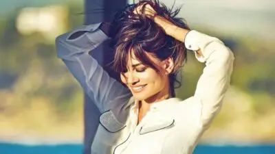 Η Δήμητρα Ματσούκα φωτογραφίζεται