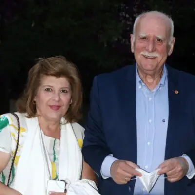 Παπαδάκης σύζυγος