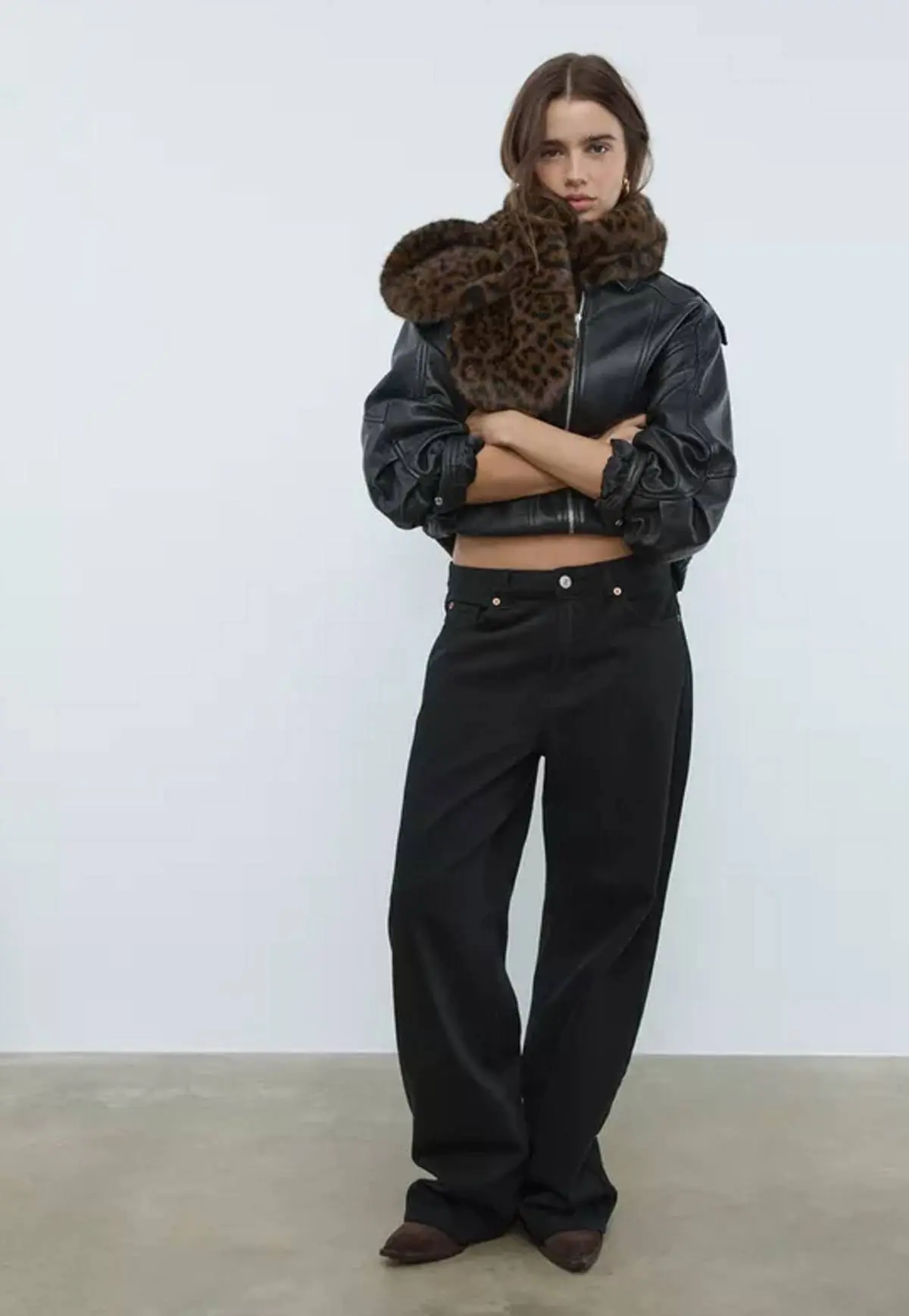 γουνινος γιακάς stradivarius