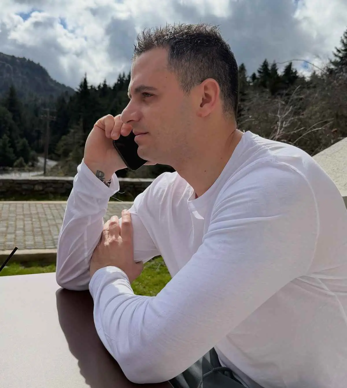 Καινούργιου – Κουτσουμπής: Ρομαντικό τριήμερο στο Μαίναλο Αρκαδίας (Φωτογραφίες)