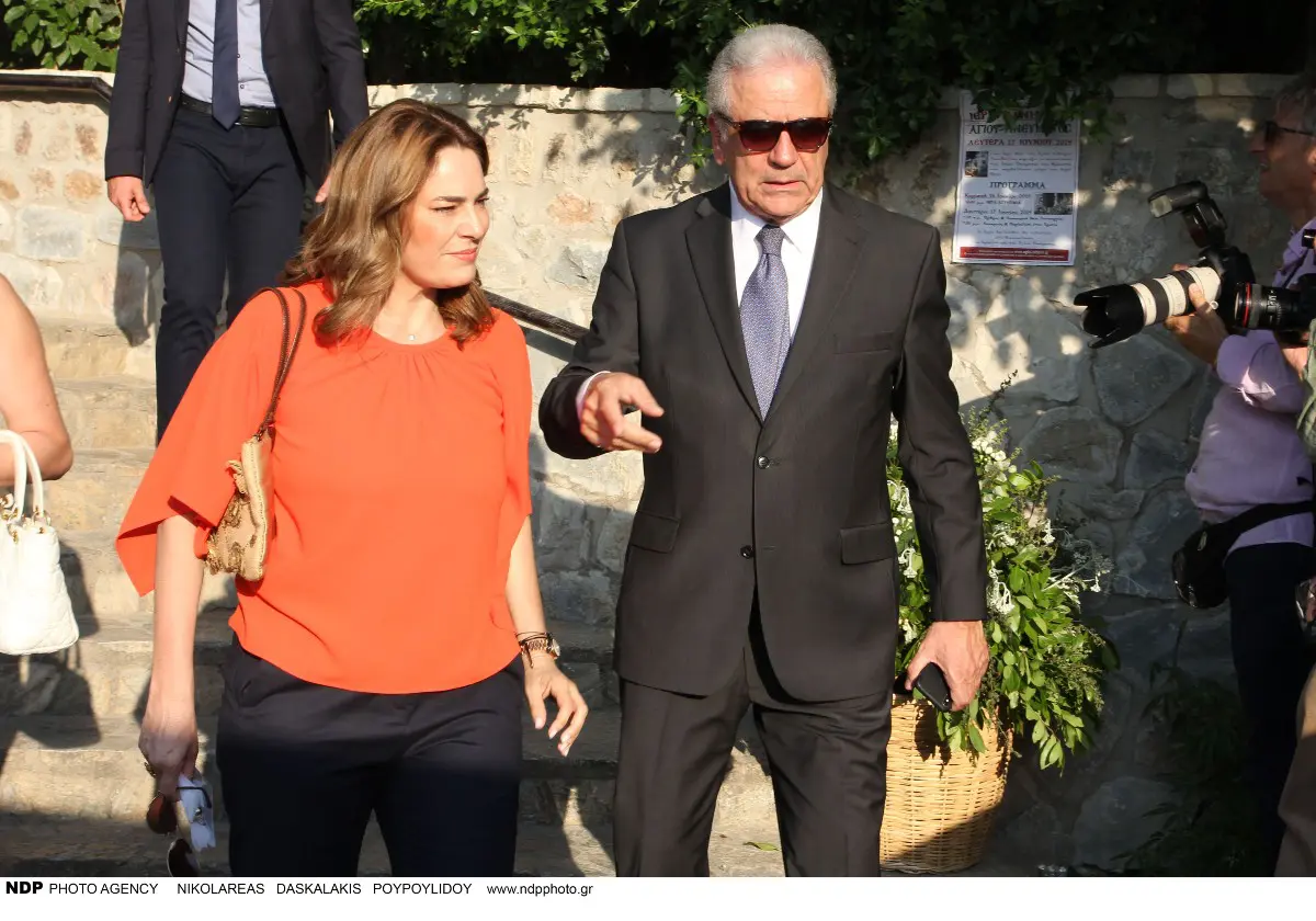 Δημήτρης Αβραμόπουλος, Βίβιαν Σπανούδη