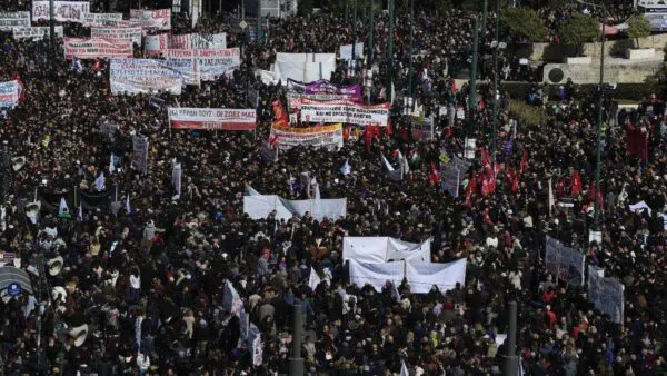 Συγκέντρωση για τα τρία χρόνια από τα Τέμπη