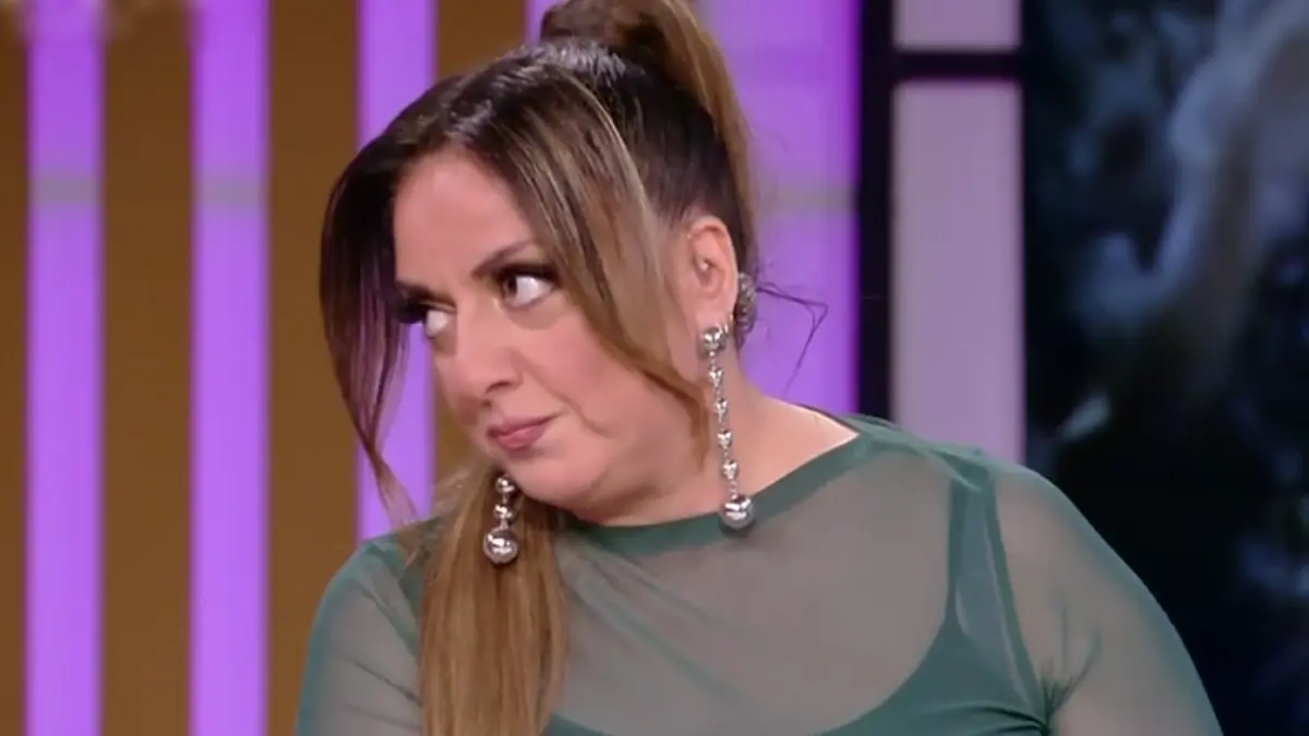 Σοφία Μουτίδου Real View