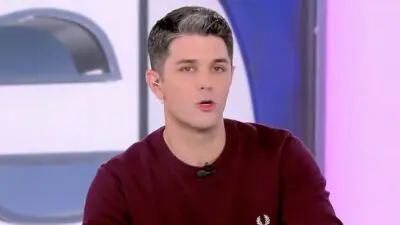 Ο Δημήτρης Πανόπουλος στο Weekend Live