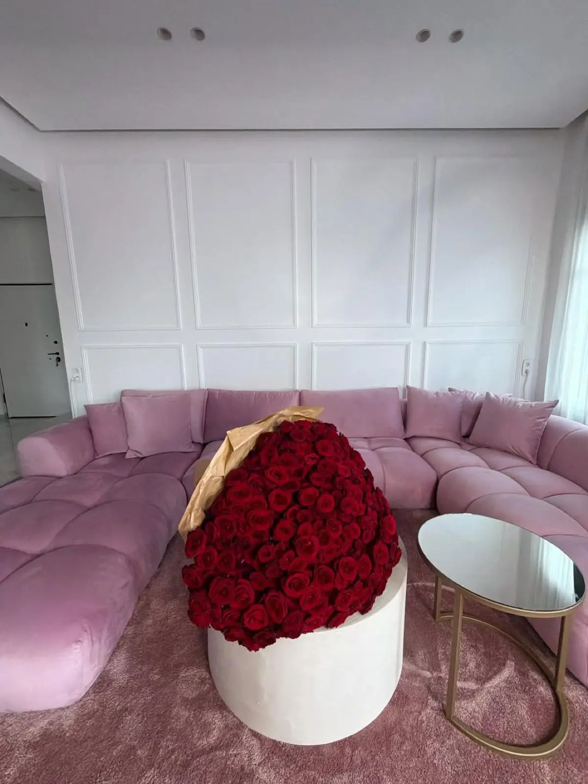 Η ανάρτηση της Ιωάννας Τούνη