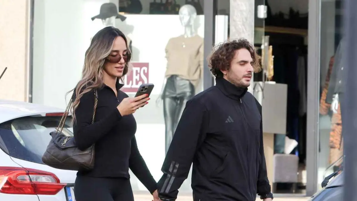 Έλενα Κώνστα: Αυτός είναι ο νέος της σύντροφος - Full in love σε έξοδό τους στη Γλυφάδα