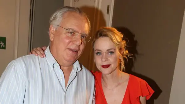 Παπαληγούρας κόρη